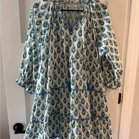 Floral Mini Dress w/ 3/4 Length Sleeves - Picture 4 of 5